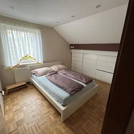 Im Gruenen Mit Pool Apartment Altendorf